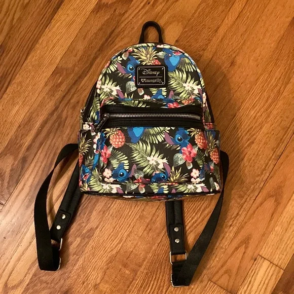 Like New Loungefly Disney Lilo & Stitch pineapple and  leaves mini backpack bag 81174-1.jpg main image 2